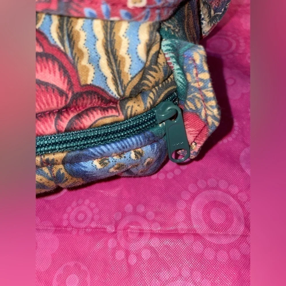 NWOT BOHO GLORIA RAE LADY LOVE GIFTS VINTAGE FLORAL MULTI-COLORED QUILTED TOTE!